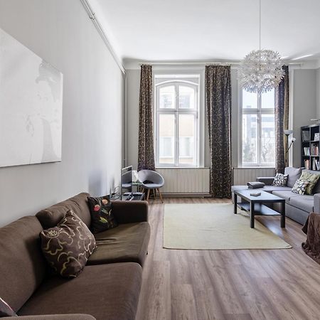 Bpr Castle Hill Apartment With Garden Budapest Bagian luar foto